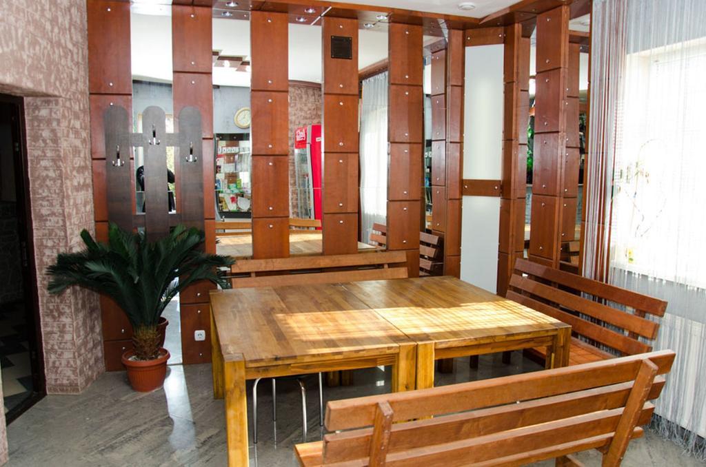 Na Bukovinskoy Guest House Charków Zewnętrze zdjęcie